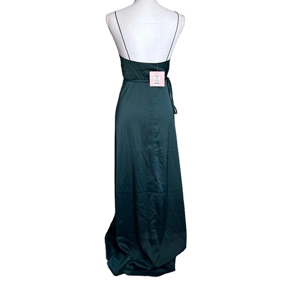 Showpo. Mine Would Be You Emerald Satin Dress Size 4 NWT - Picture 5 of 17